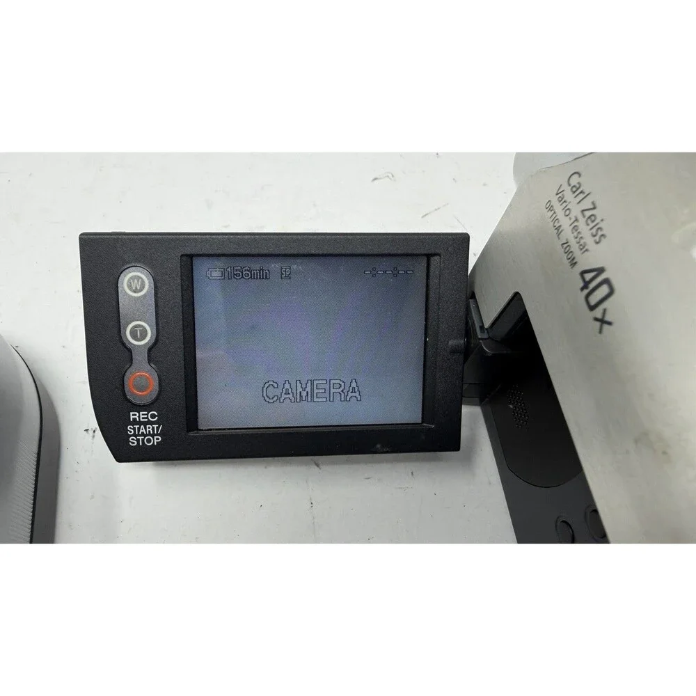 Sony Handycam Camcorder Carl Zeiss 40x Optical Zoom DCR-HC38 - 